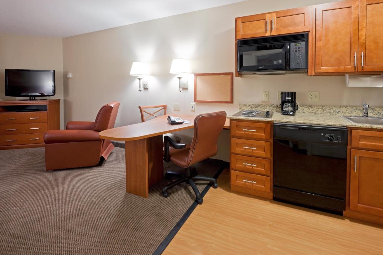 Candlewood Williamsport By Ihg Exterior foto